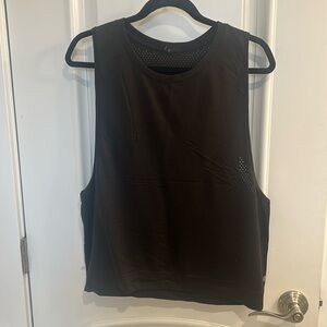 Lululemon muscle tank